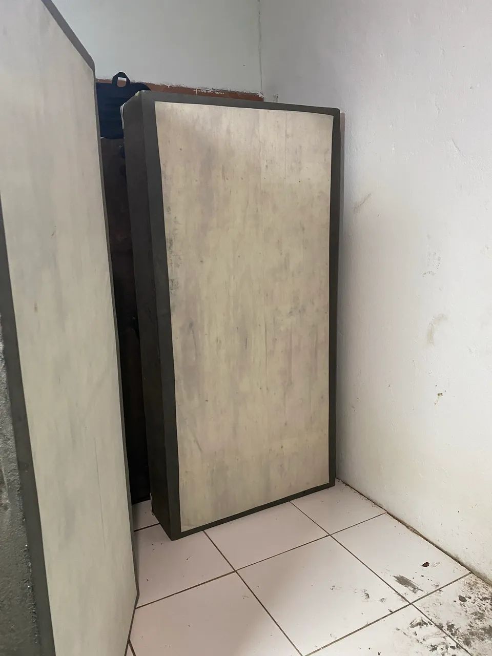 Vende -se uma cama king box - Foto 5