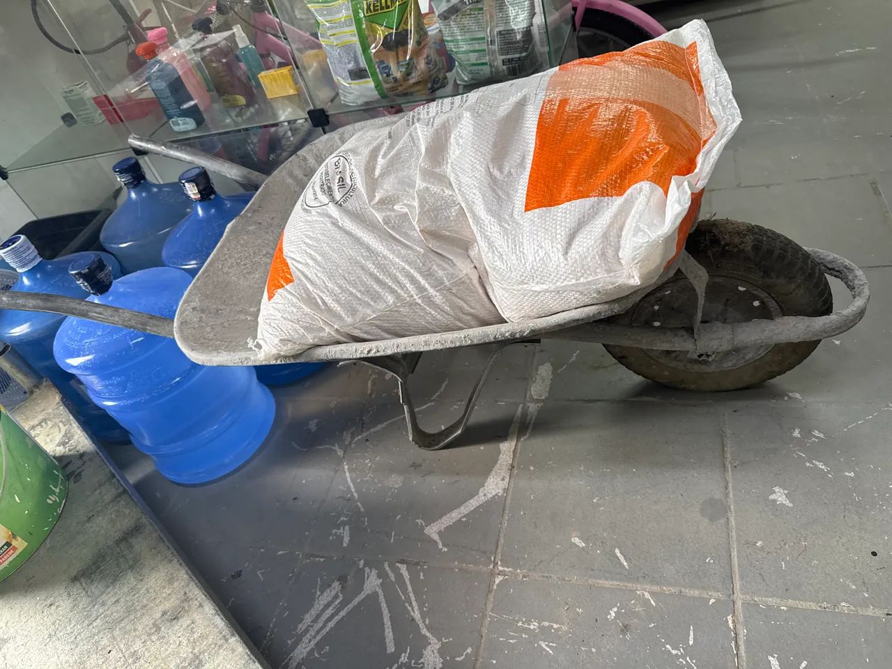 Carrinho de mão 