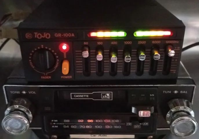 TKR CRF-150M + Tojo GR100 Bluetooth Usb Rádio FM Toca Fitas Japan