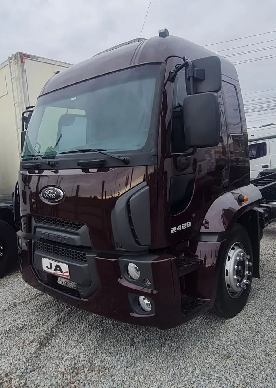 FORD CARGO 2429 ANO 2013 - Foto 3
