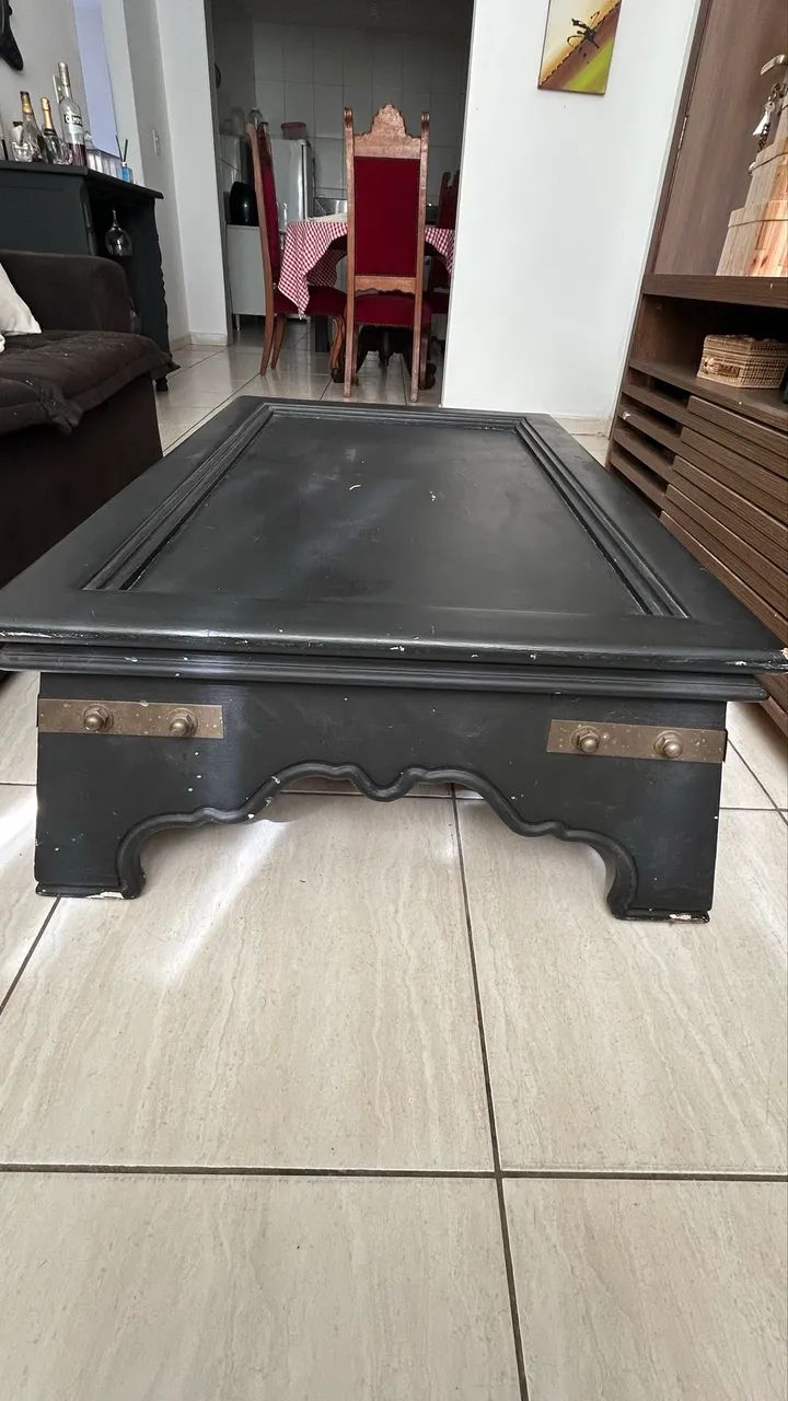 Mesa de Centro Estilo Rústico/Colonial em Madeira - Pintura Preta - Foto 3