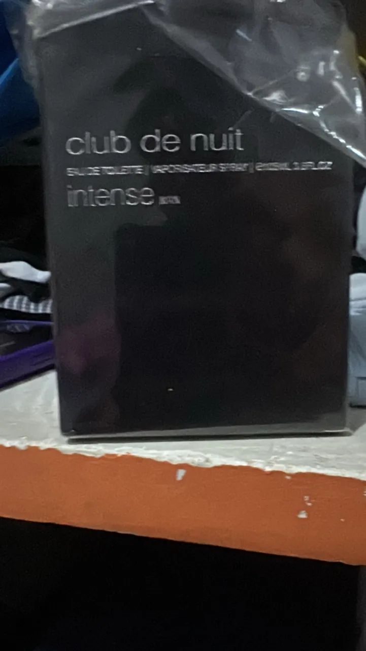Perfume Club de Nuit intense.