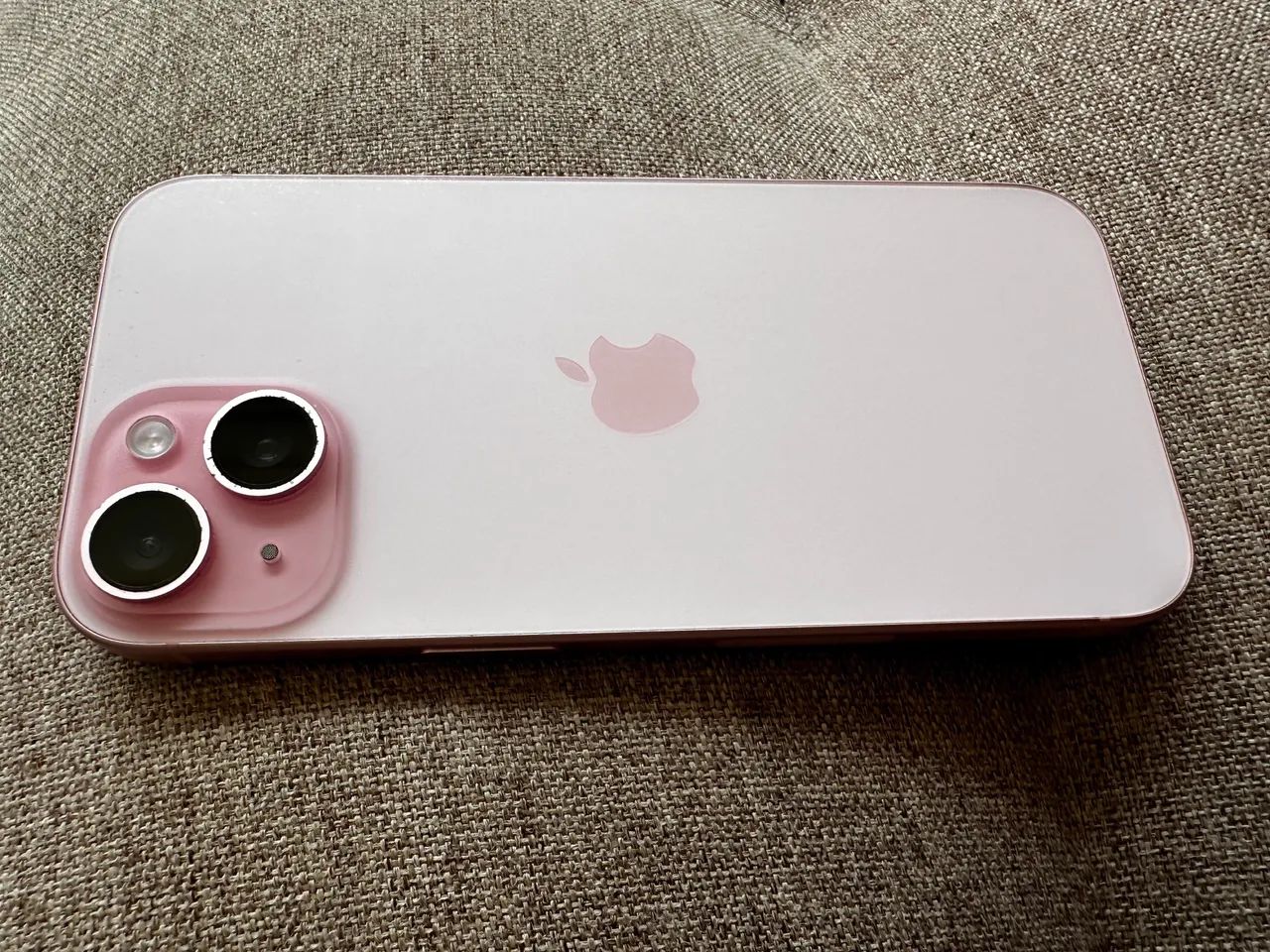 Iphone 15 Rosa - 128gb  - Foto 2