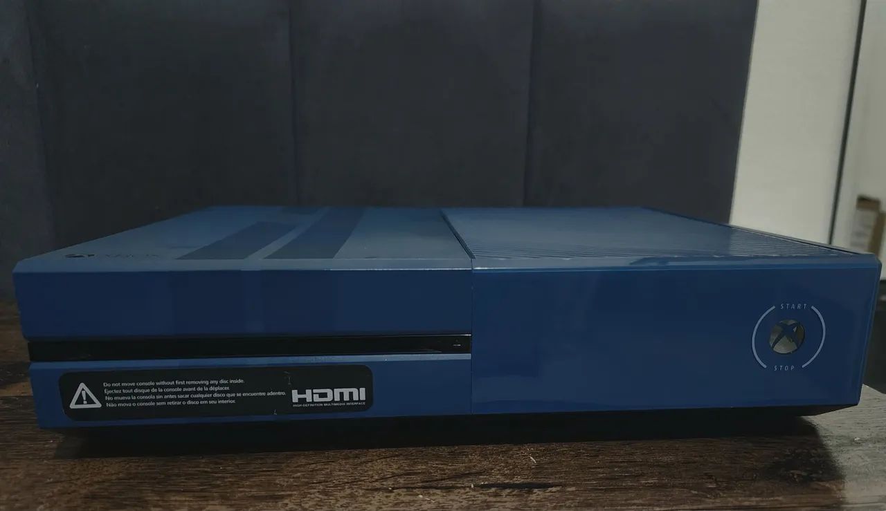 Xbox One Edição Especial Forza Motorsport 6 + 1 Controle e Bateria - Foto 2