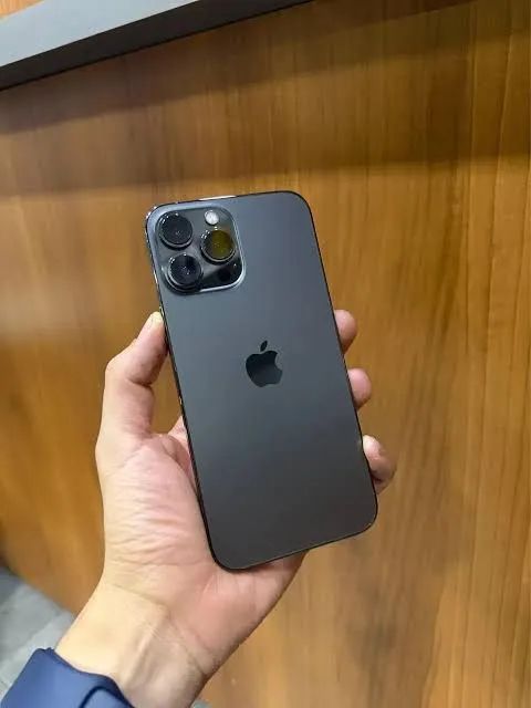 iPhone 13 Pro 128GB Preto / Grafite - Saúde da Bateria 92