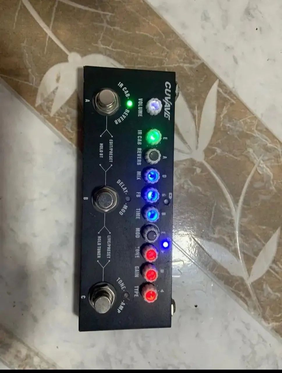 Pedal e interface Cuvave para Guitarra 