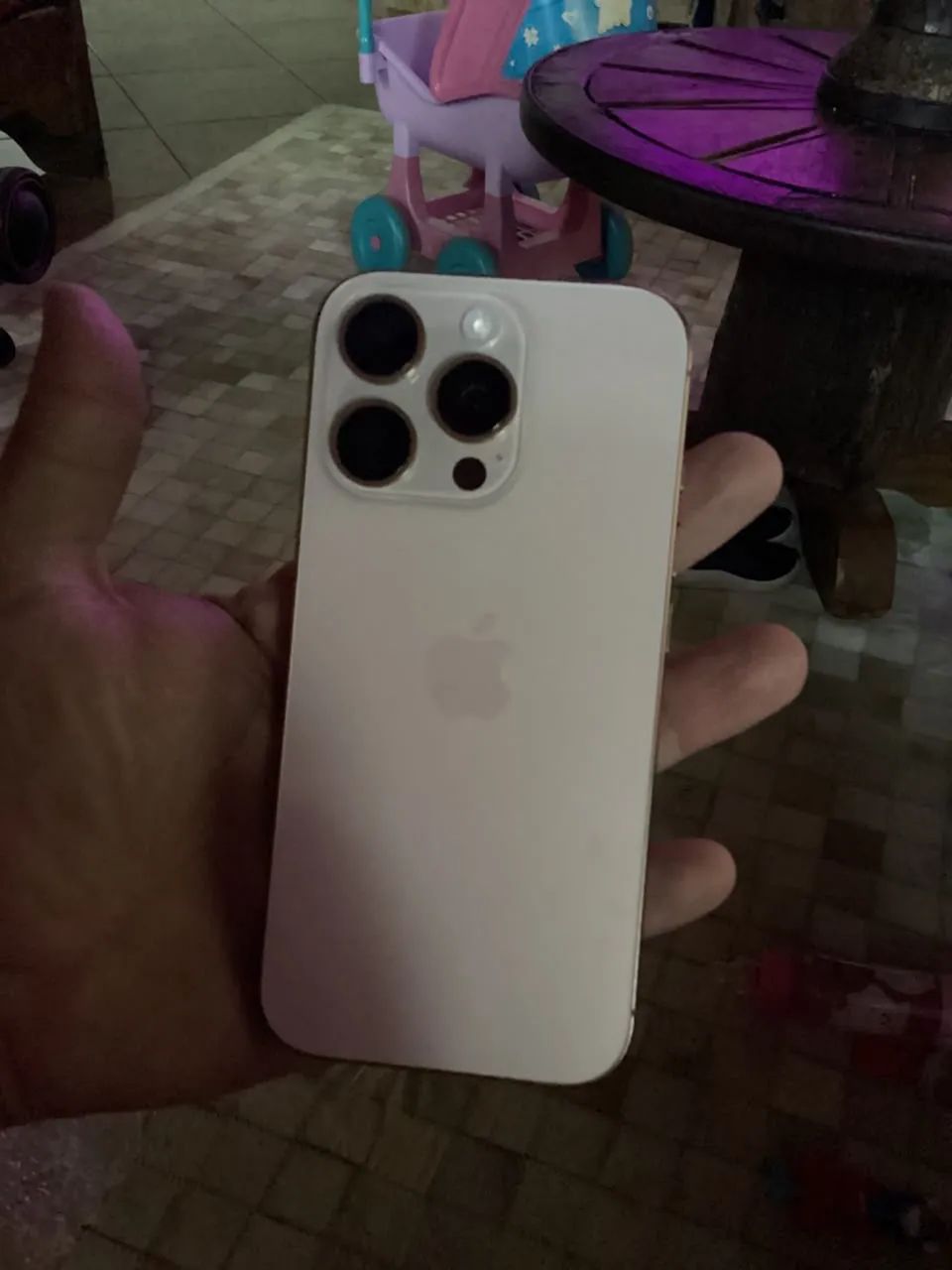 iPhone 16 Pro