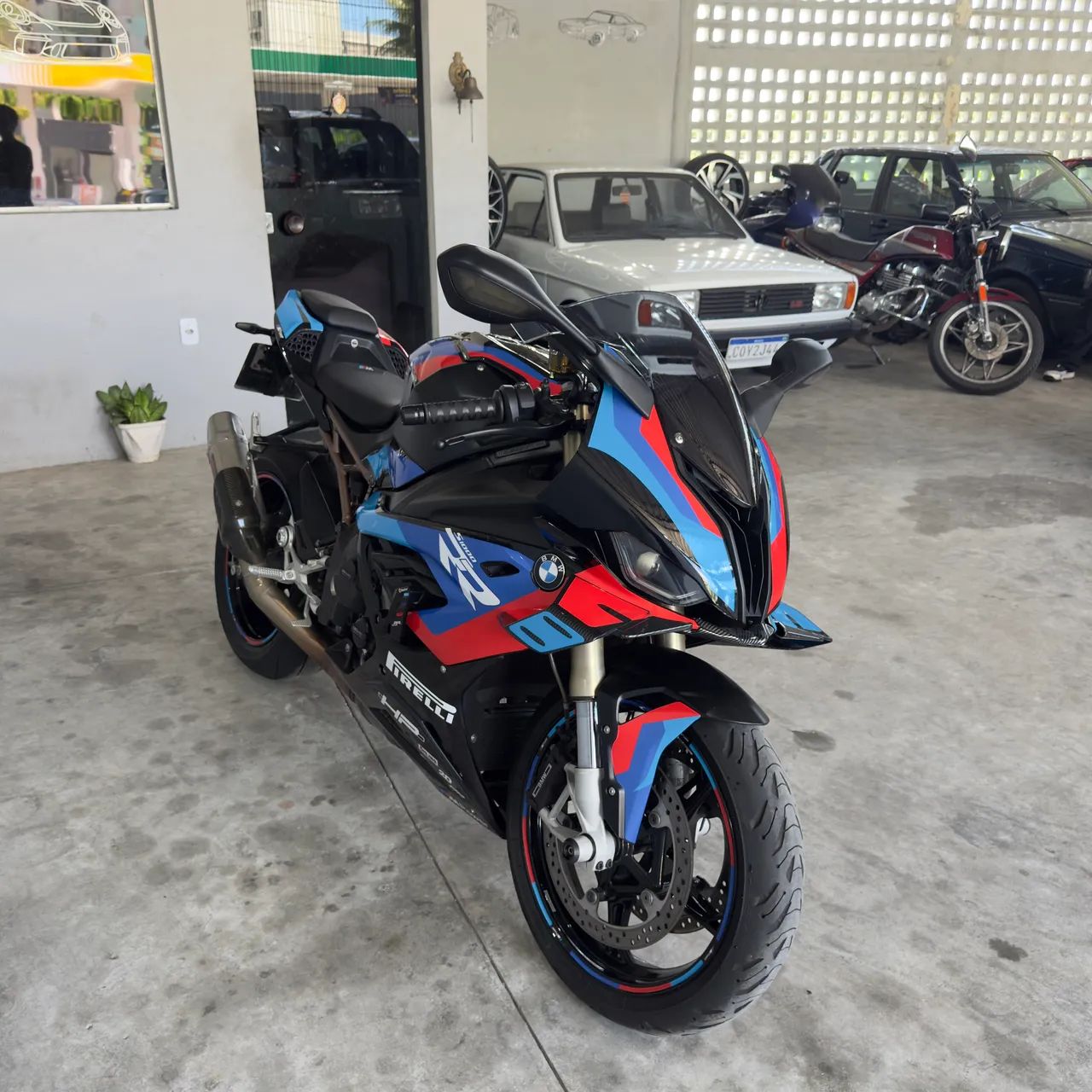 BMW S1000RR 2022 - Foto 3