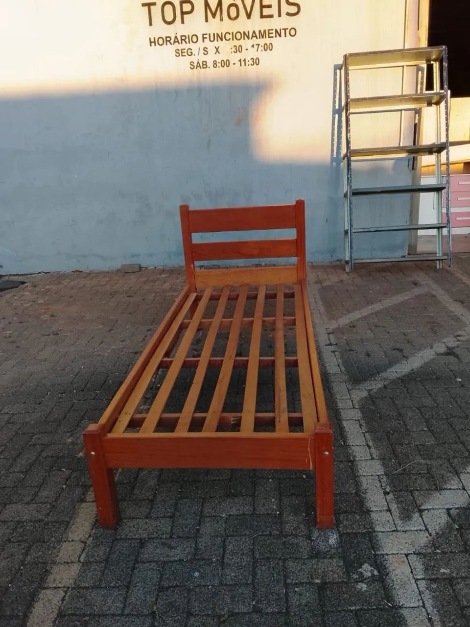 Cama solteiro madeira maciça USADA ENTREGA dentro de Uberlândia MG  - Foto 2