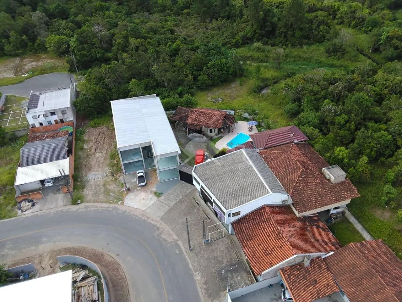 Casa Piscina/ Sala Comercial Investidor Araquari - Foto 4