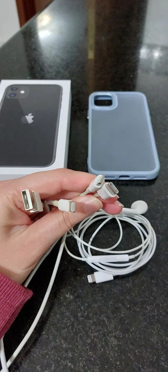 iPhone 11 em ótimo estado com acessórios - Foto 5