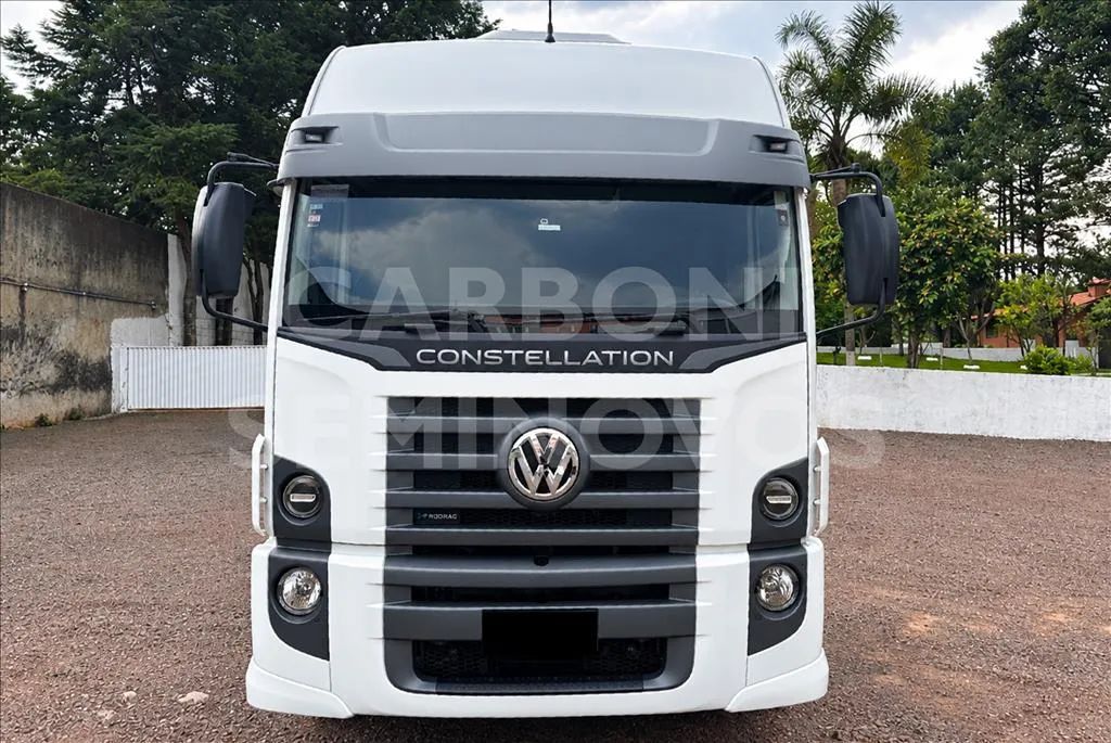VW 26.320 CONSTELLATION 6X2