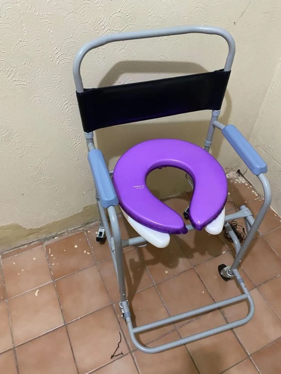 Cadeira de rodas de banho - Foto 3