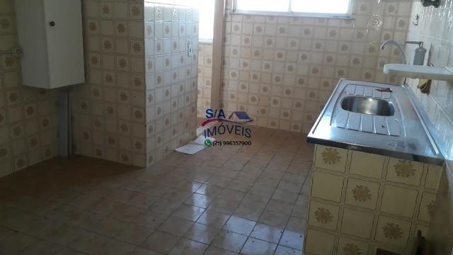 VIROU OPORTUNIDADE !!! Ótimo e amplo apto com 2 Qts e dependência completa, sol da manhã - Foto 12