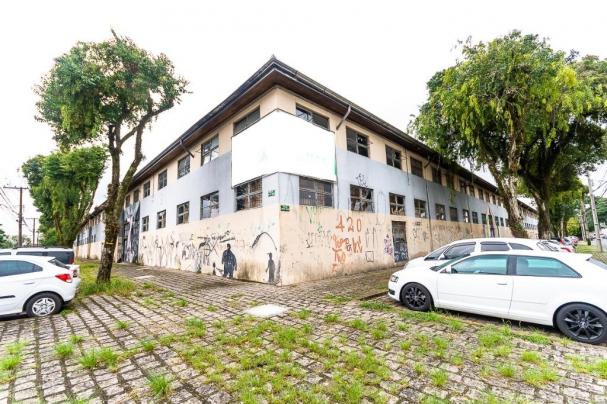 Barracão à venda no Hauer