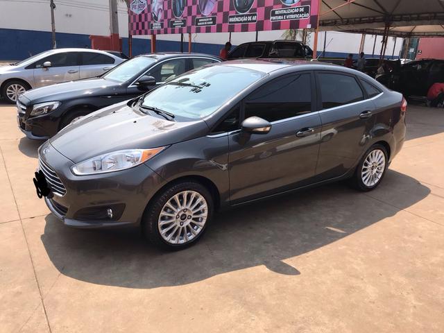 Fiesta Sedan 1.6 Titanium Plus Powershift - Foto 4