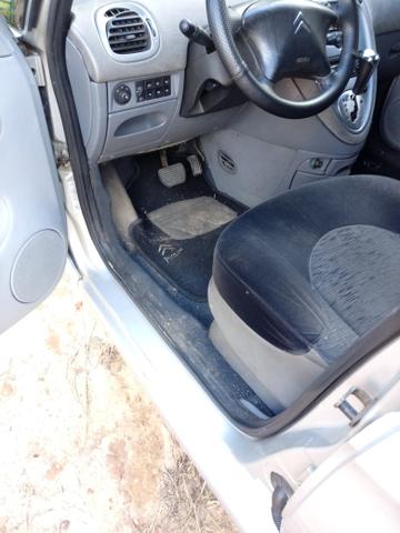 Xsara picasso 2005 automático - Foto 16