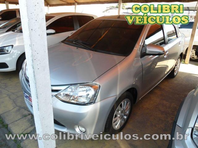 ETIOS XLS Sedan 1.5 Flex 16V 4p Mec. - Foto 3