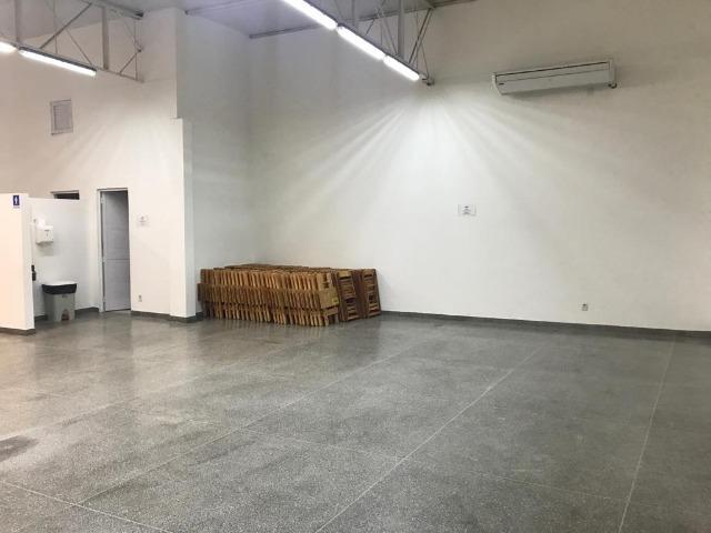 Barracão Jd. Itália com Av. das torres - 350m² - Foto 2