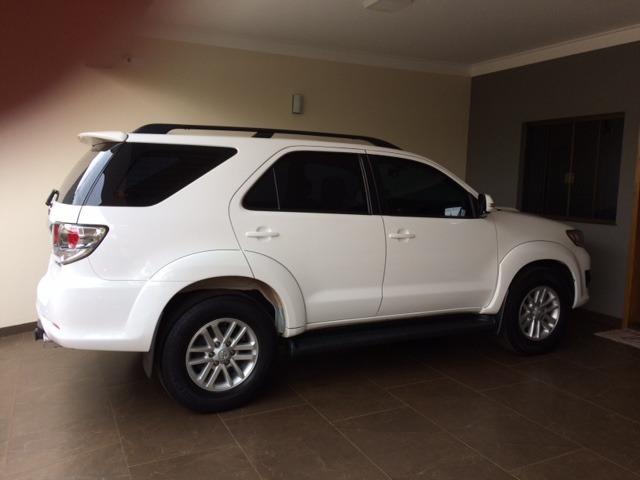 Hilux SW4 3.0 TDI 4x4 SRV Auto 2013/2013 - Foto 3
