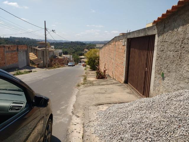 Vendo um terreno