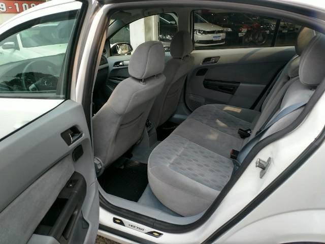 CHEVROLET VECTRA 2006/2007 2.0 MPFI ELEGANCE 8V FLEX 4P MANUAL - Foto 10