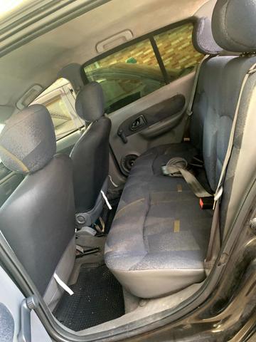 Renault Clio Sedan 2003 ( Média Monta ) - Foto 11