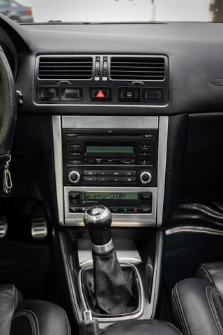 Vw Golf 2013 limited edtion 1.6 manual - Foto 9