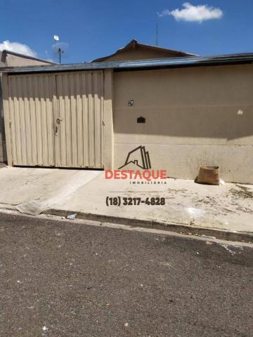 Casa com 2 dormitórios para alugar, 200 m² por R$ 700,00/mês - Parque José Rotta - Preside