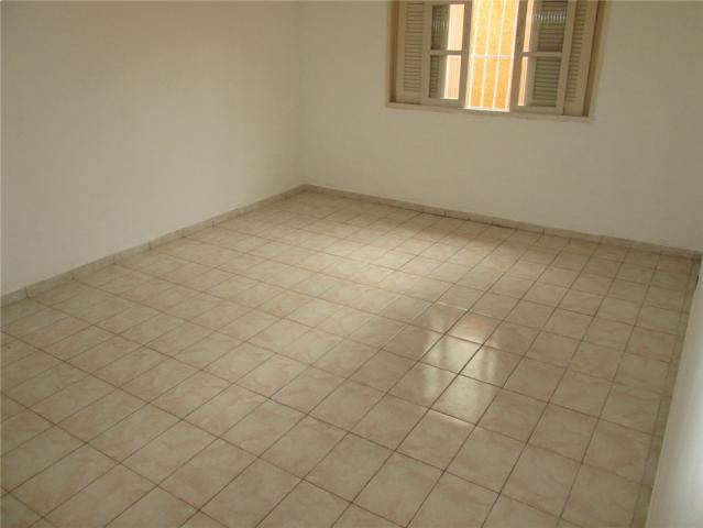Ótima térrea para locação, 2 quartos, 1 vaga - Santa Terezinha - São Bernardo do Campo/ SP - Foto 9
