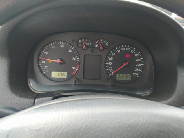 VOLKSWAGEN GOLF 1.6 MI - Foto 2