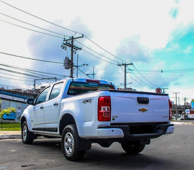 Vendo S 10 - 2018, Diseal, 4x4 Manual - Foto 4