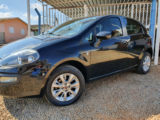 Punto 2016 atractive 1.4 (( Apenas 27 mil km rodados))