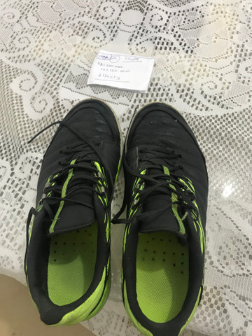 tenis de futsal kipsta
