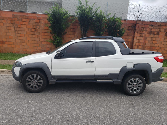 FIAT Strada adventure Cd 2015 único dono - Foto 2