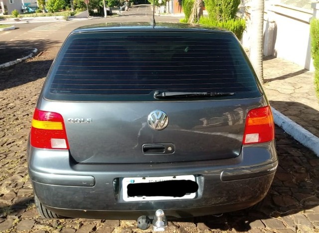 GOLF 1.6 BLACK