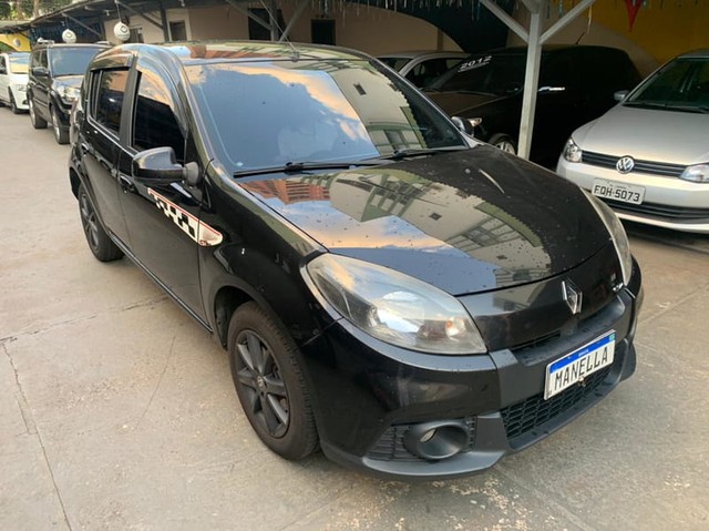 RENAULT SANDERO 16GTLINE