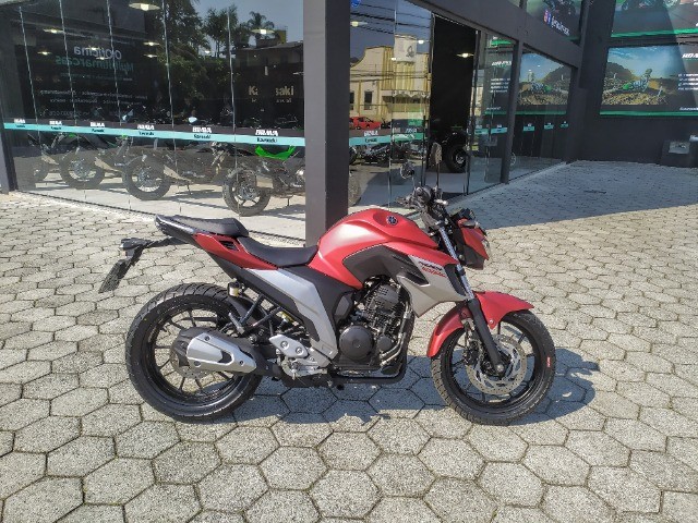 YAMAHA FZ25 FAZER 250 2018