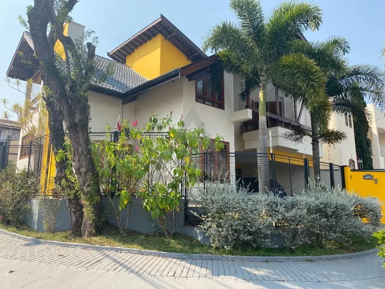 Casa à venda em Campinas, Barão Geraldo, com 3 quartos, com 333 m²
