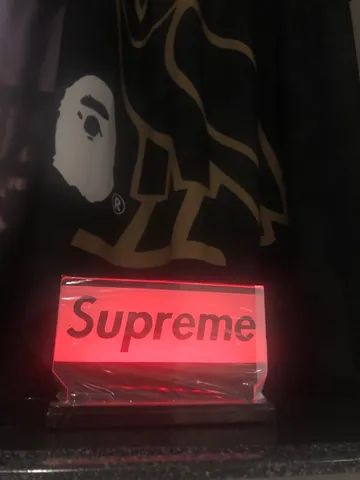 Luminária de Mesa Supreme 