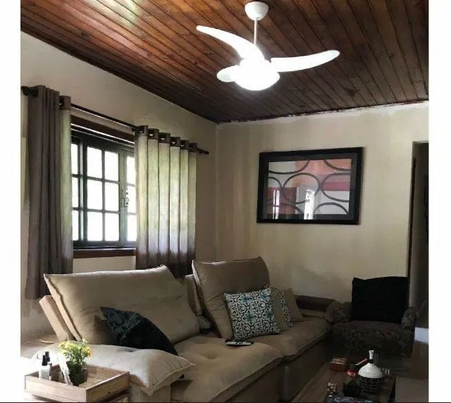 Casa/Sítio/Rancho de Pesca na Beira do Asfalto com fundos para o Rio Ribeira de Iguape
