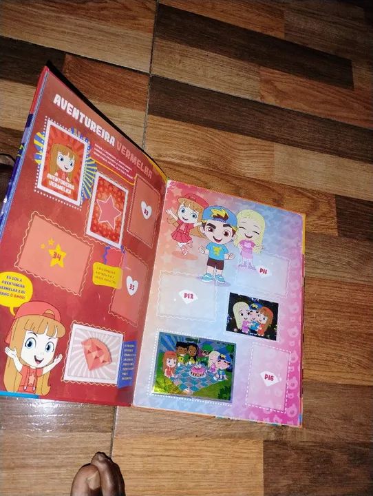 Livro Ilustrado Luccas Neto - Ediouro "" incompleto '' - Foto 3