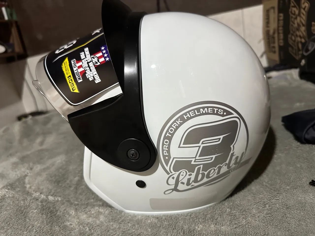 Capacetes novos! Preco de ocasião tanto aberto vomo fechados 165,00 - Foto 5