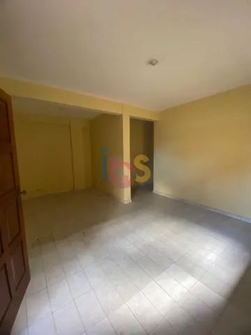 Vendo Casa com dois Pavimentos - Foto 3