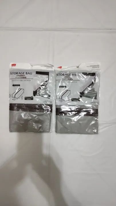Kit com 2 bolsas de armazenamento 30cm x 14cm x 61cm Daiso - Foto 2