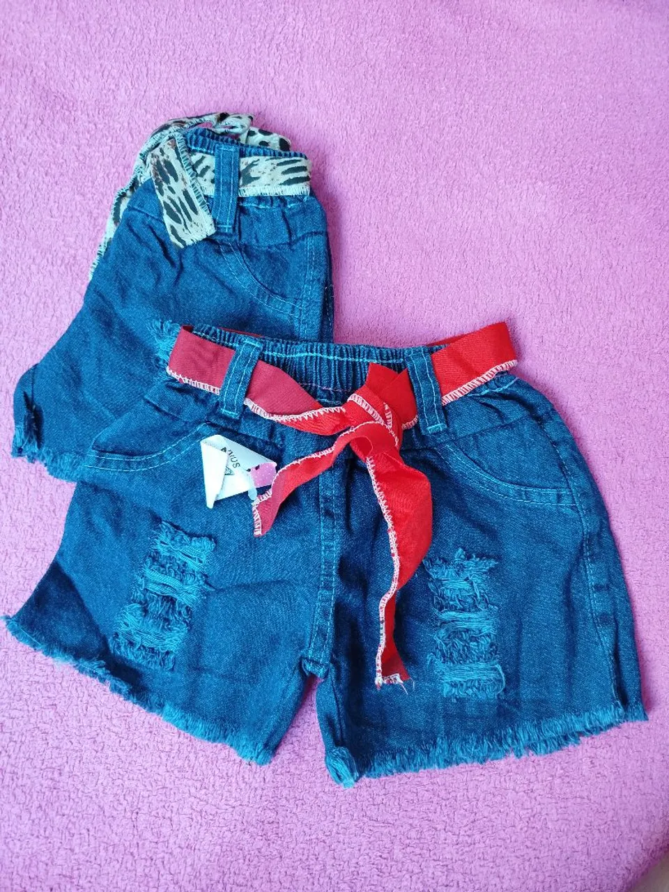 Shorts Jeans Infantil com Detalhes