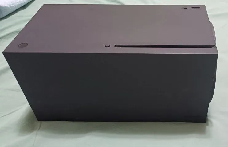 XBOX SERIES X + 2 CONTROLES + HEADSET ASTRO A20 + BASE CARREGADORA + CAIXA  - Foto 3