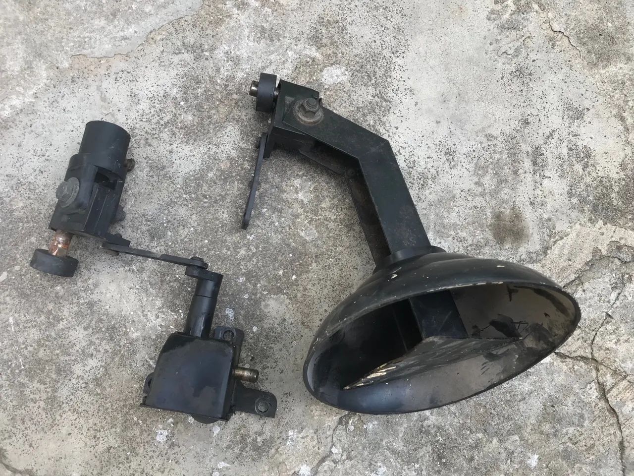Base e articulação completa de ventilador de parede Ventisilva