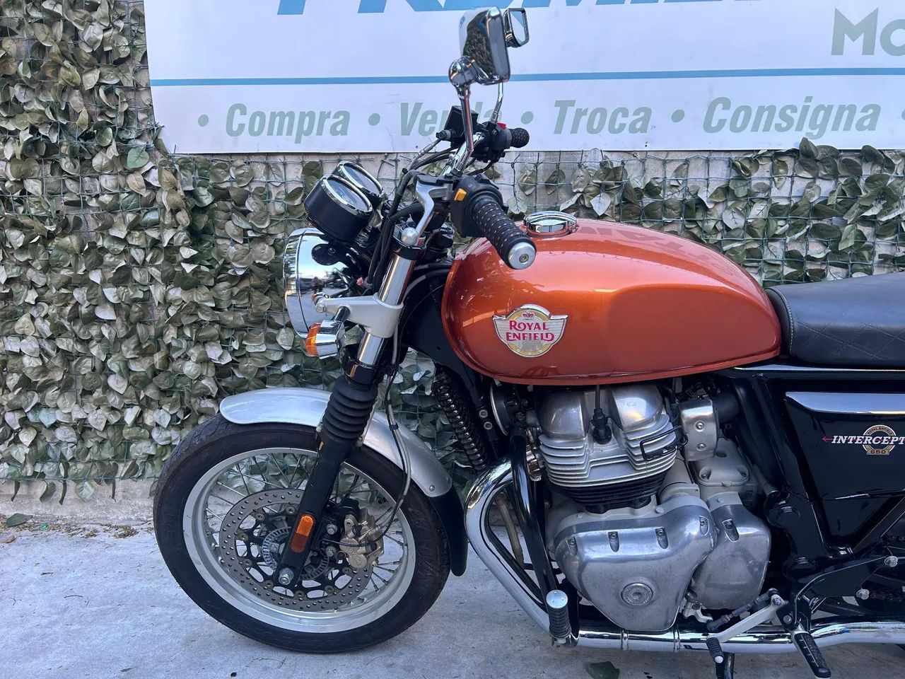 INTERCEPTOR 650 - Foto 5