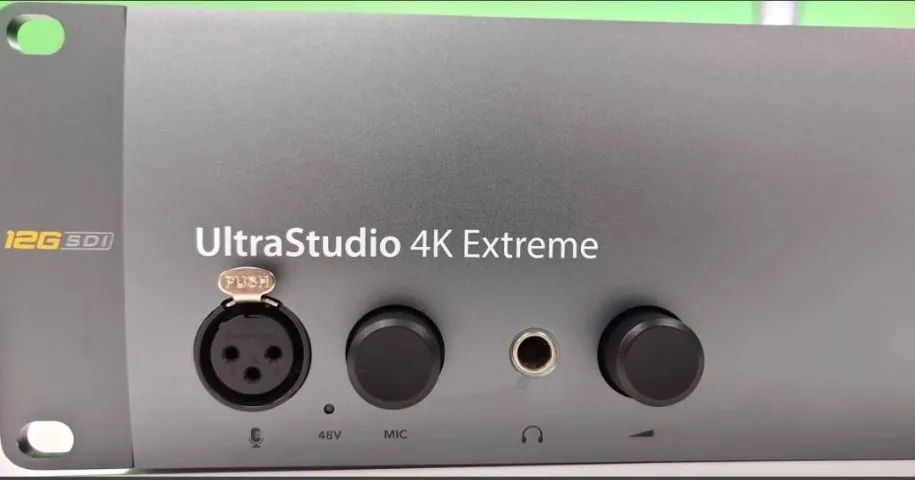 Placa de Captura e Reprodução Blackmagic Design UltraStudio 4K Extreme 3 - Foto 3